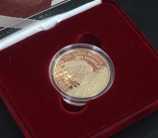 A cased Royal Mint 2000 Queen Mother centenary gold proof £5 crown, no. 0764/3000.